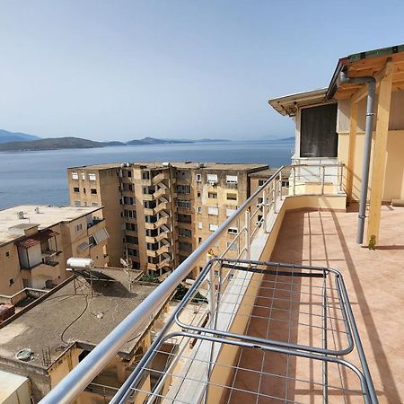 Glen'S Rooftop Sarande Ngoại thất bức ảnh