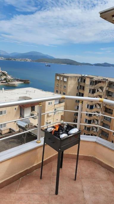Glen'S Rooftop Sarande Ngoại thất bức ảnh